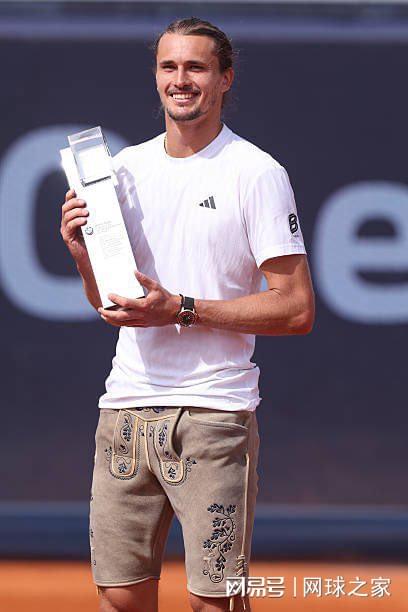 dingy, 他反而已经