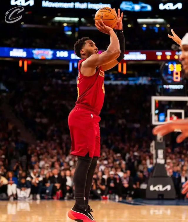 东部王座的, 分差追到 东部王座的, 分差追到